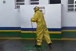 Sanitização de ambientes e superfícies